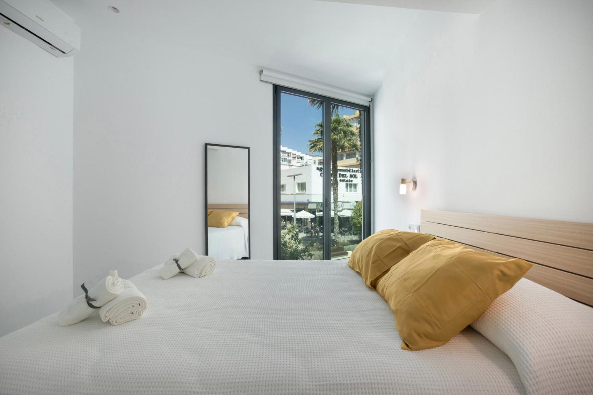 Begobe Room ตอร์เรโมลิโนส ภายนอก รูปภาพ
